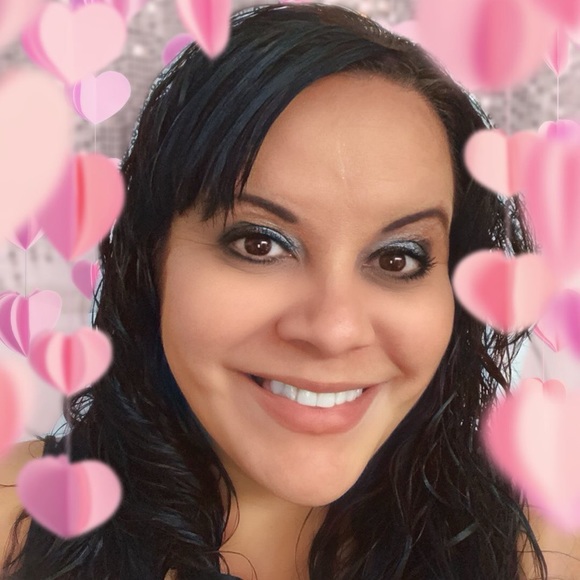 Meet your Posher, Raychel - Picture 3 of 4